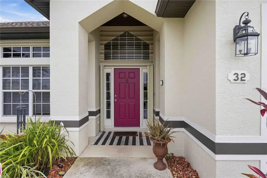 32 Medalist Court Rotonda West FL 33947