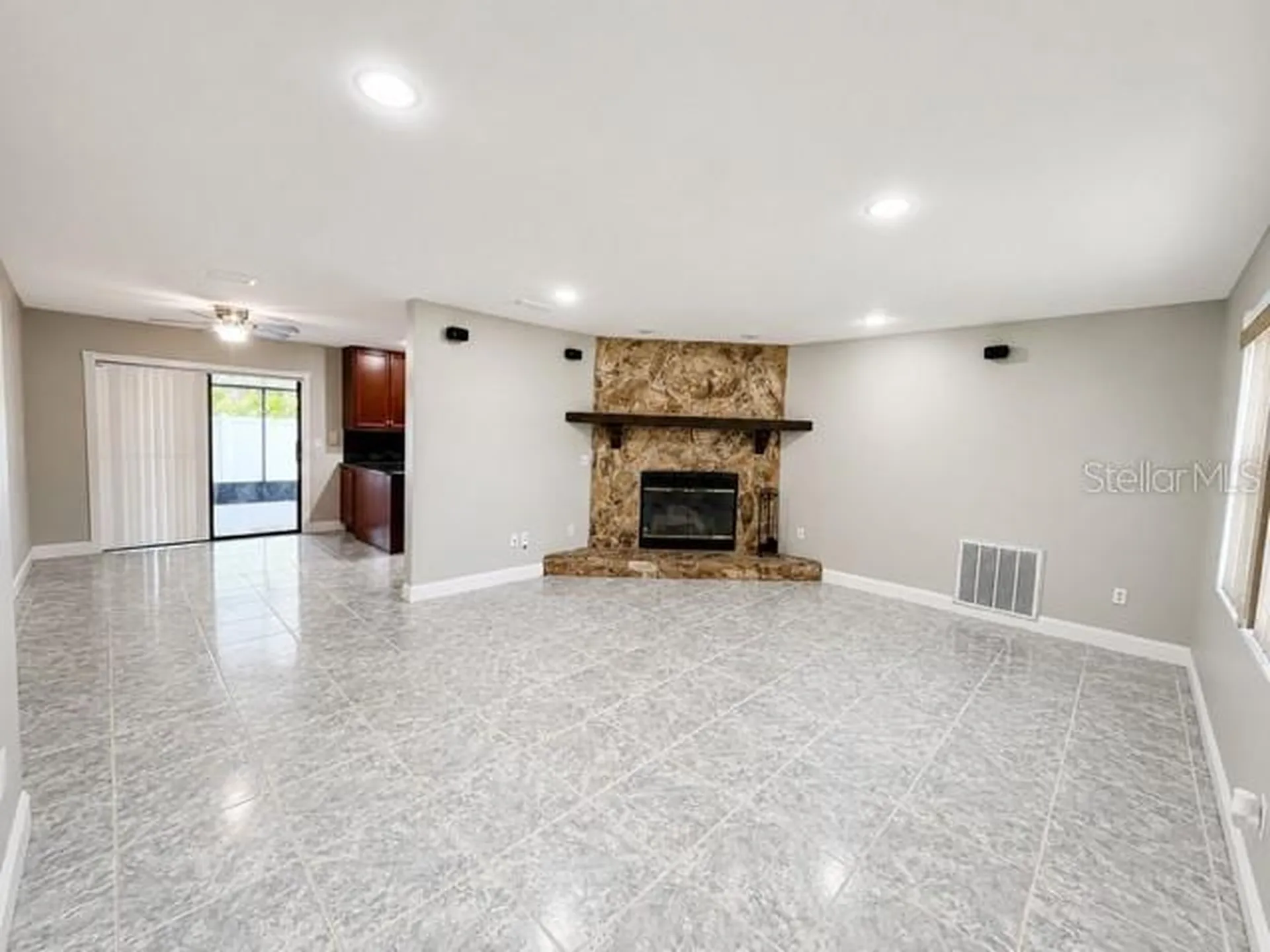 11511 Mcmullen Loop Riverview FL 33569
