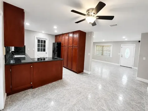 11511 Mcmullen Loop Riverview FL 33569