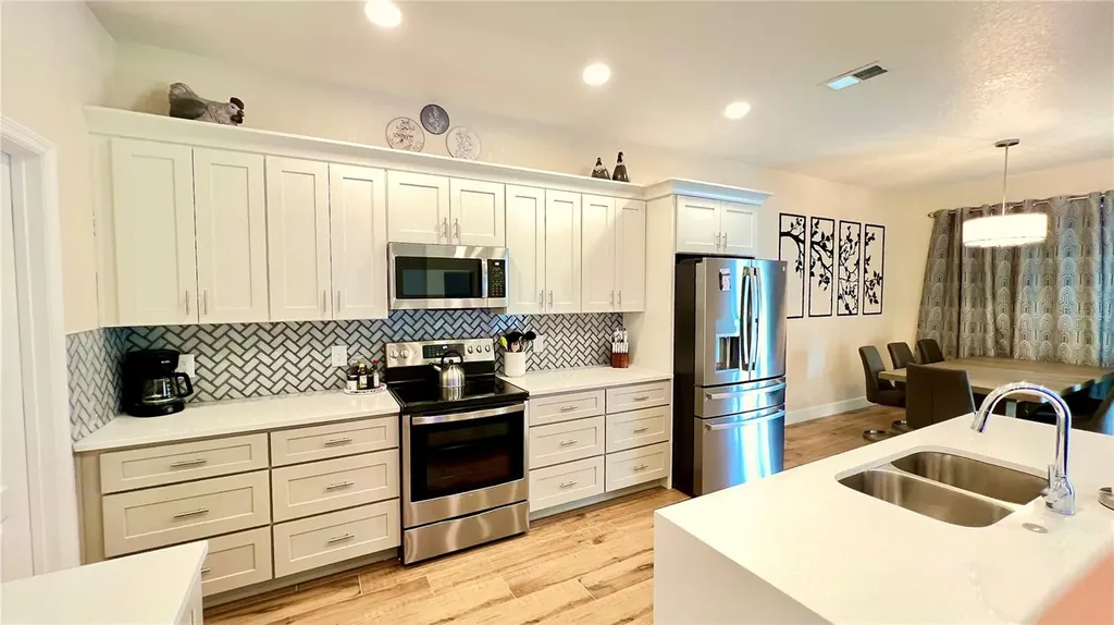 448 Birkdale Street Davenport FL 33897
