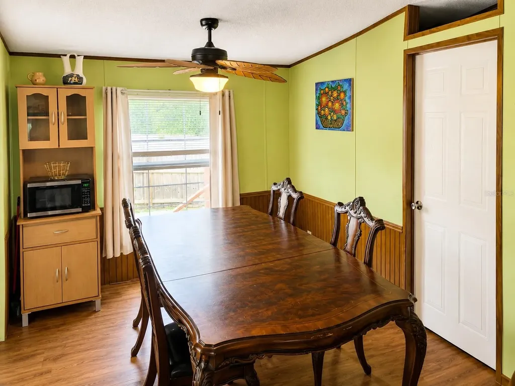 45541 Pennsylvania Street Paisley FL 32767