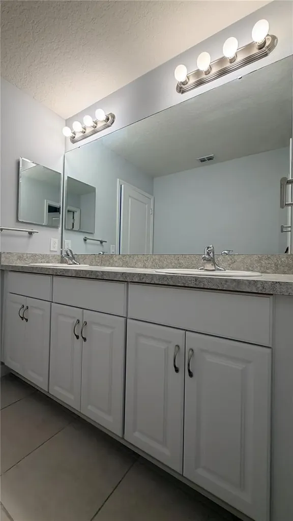 2811 Parkfield Road St Cloud FL 34772