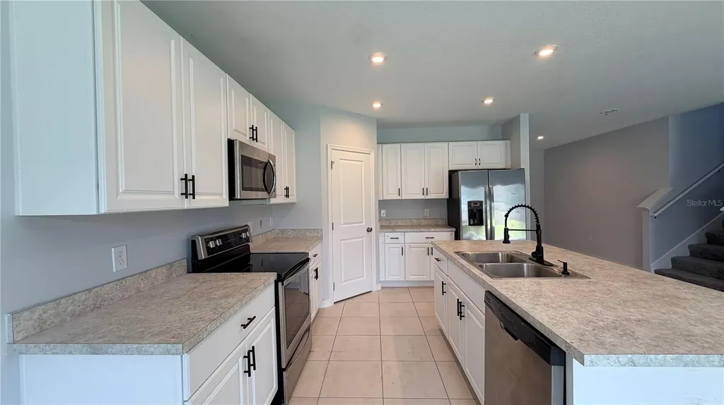 2811 Parkfield Road St Cloud FL 34772
