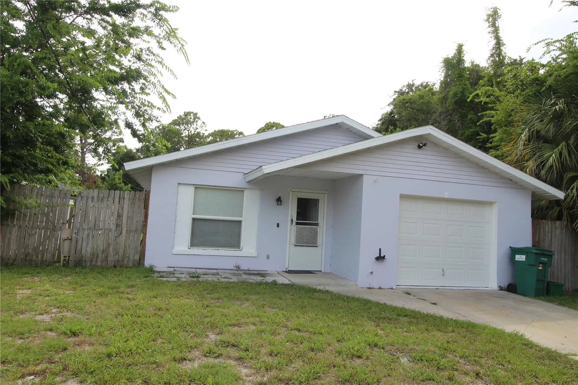 812 Oleander Avenue Holly Hill FL 32117