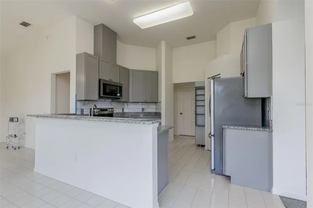 210 W Rexford Drive Beverly Hills FL 34465