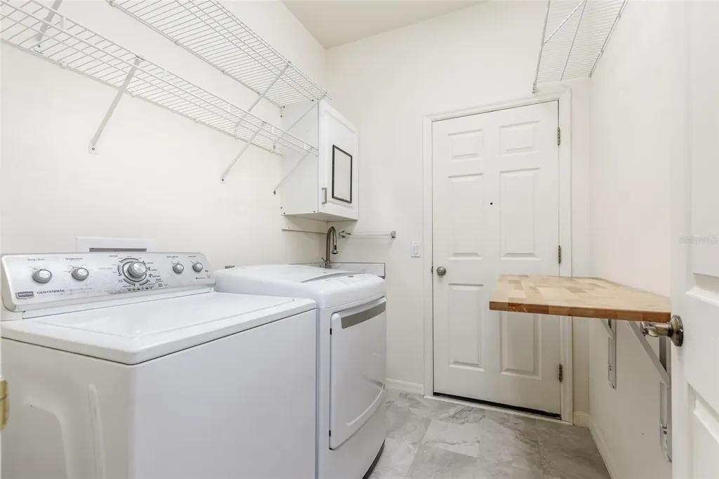 210 W Rexford Drive Beverly Hills FL 34465