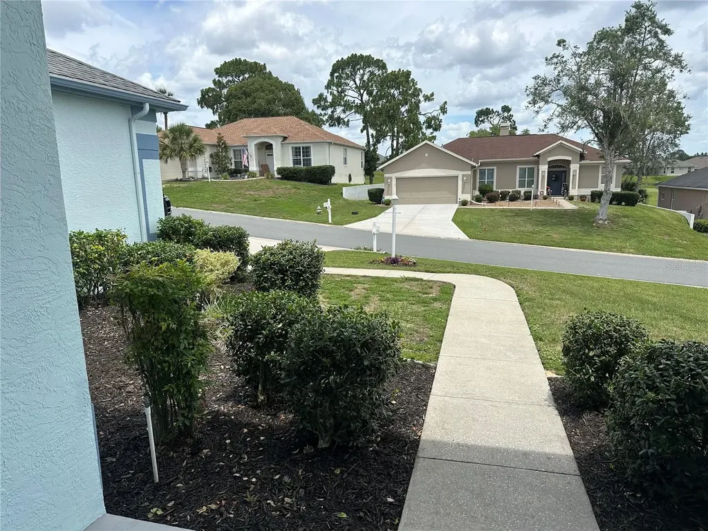 210 W Rexford Drive Beverly Hills FL 34465