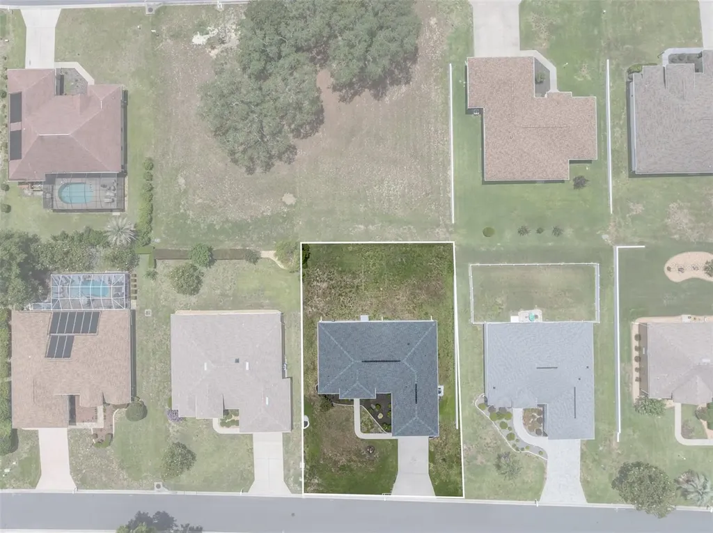 210 W Rexford Drive Beverly Hills FL 34465