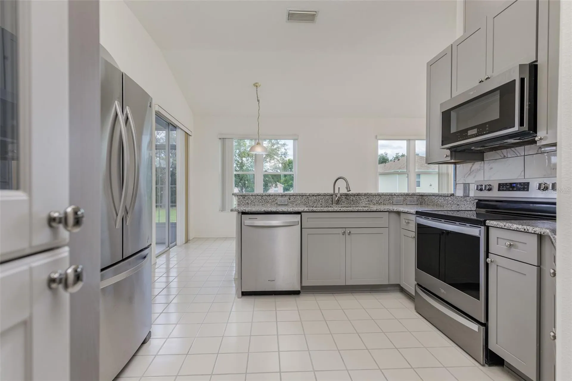 210 W Rexford Drive Beverly Hills FL 34465