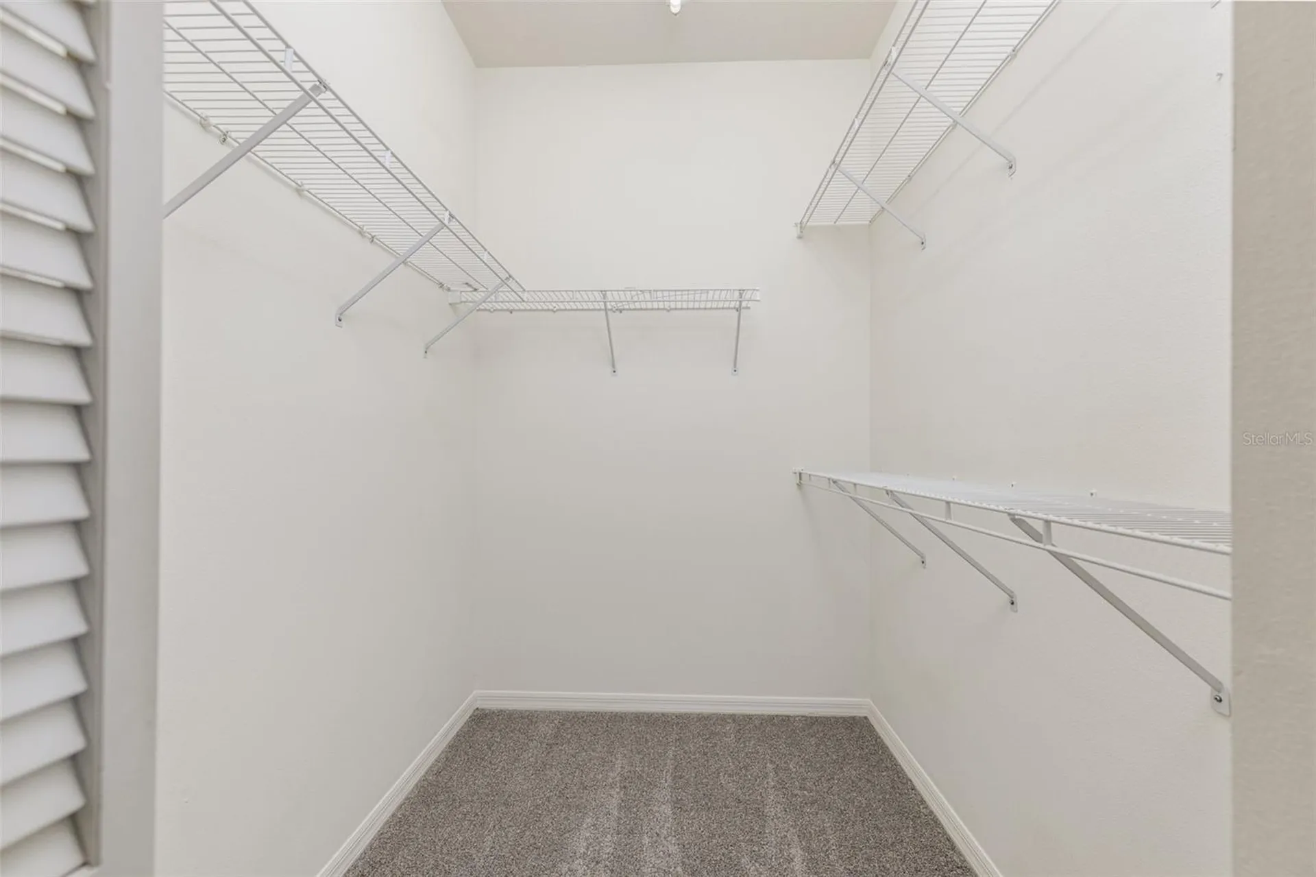210 W Rexford Drive Beverly Hills FL 34465