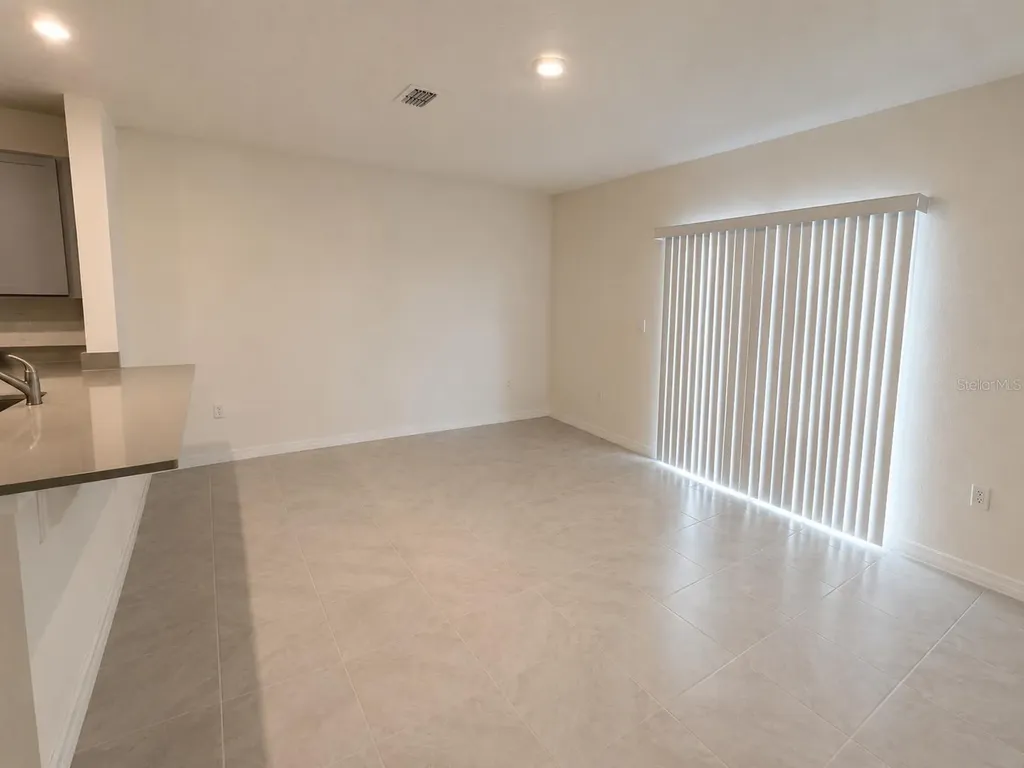 2199 Longleaf Road Davenport FL 33837