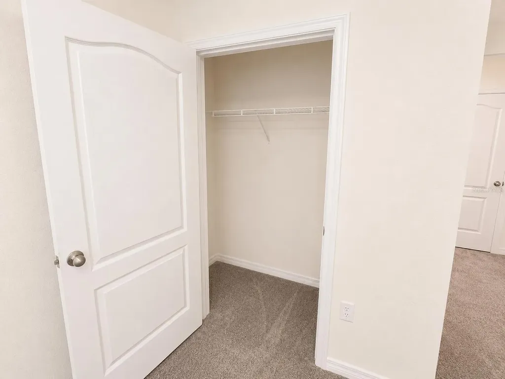 2199 Longleaf Road Davenport FL 33837