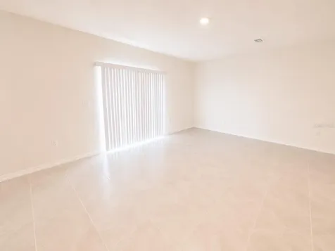 2199 Longleaf Road Davenport FL 33837
