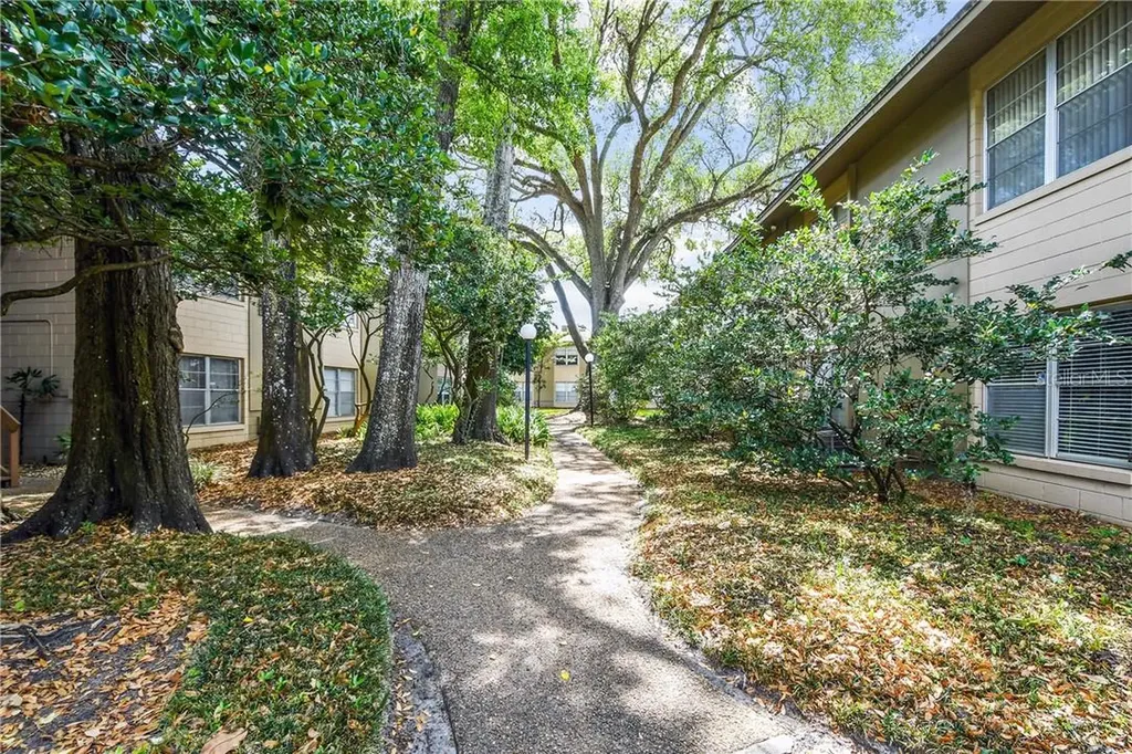 136 W America Street Orlando FL 32801