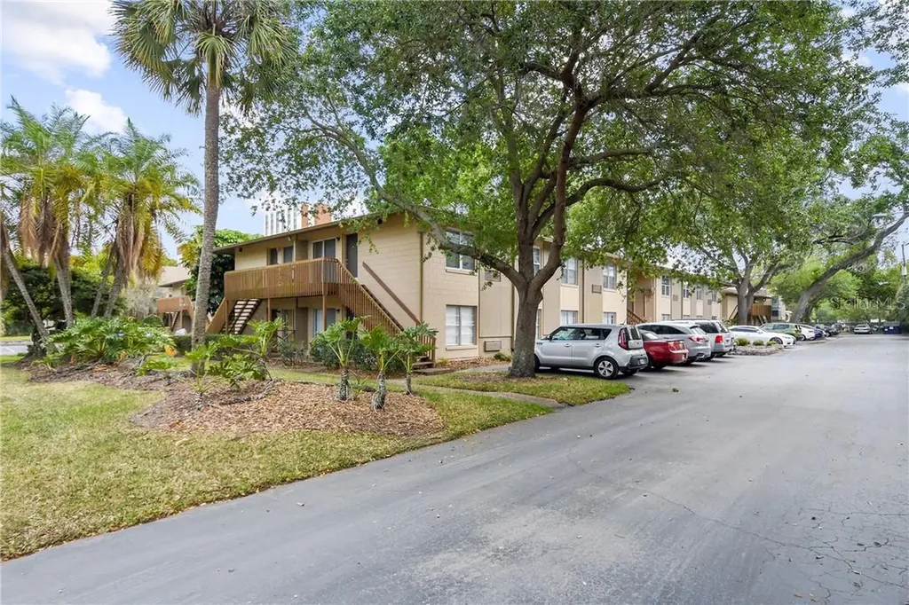136 W America Street Orlando FL 32801