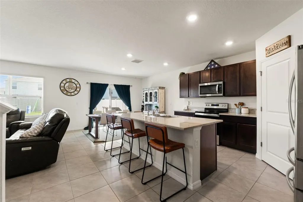 33567 Hamilton Hill Lane Wesley Chapel FL 33545