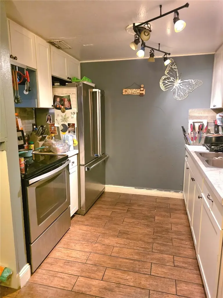 917 27th Street E Bradenton FL 34208