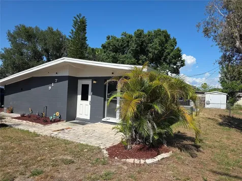 917 27th Street E Bradenton FL 34208
