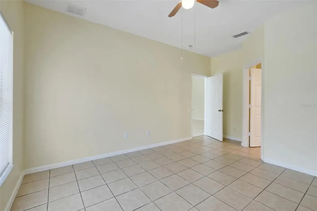 8055 King Palm Circle Kissimmee FL 34747