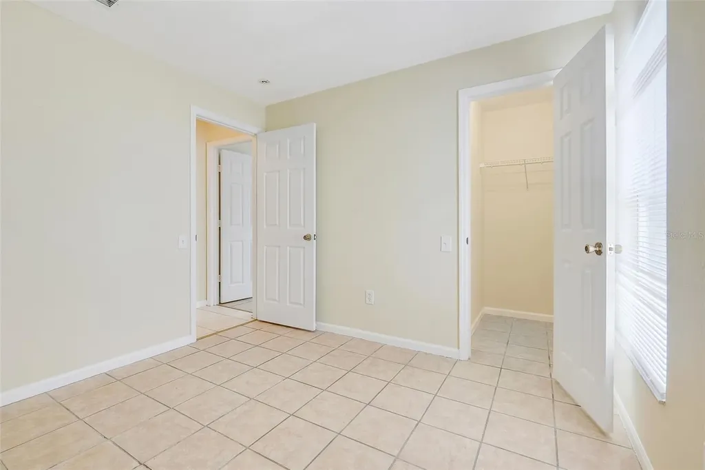 8055 King Palm Circle Kissimmee FL 34747