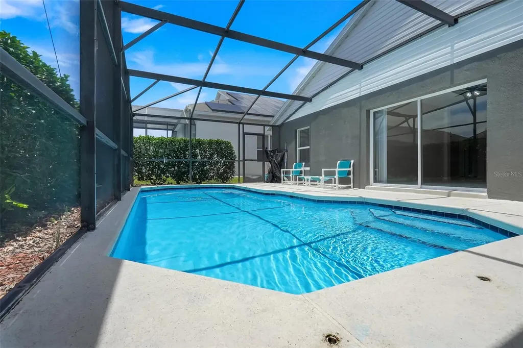 8055 King Palm Circle Kissimmee FL 34747