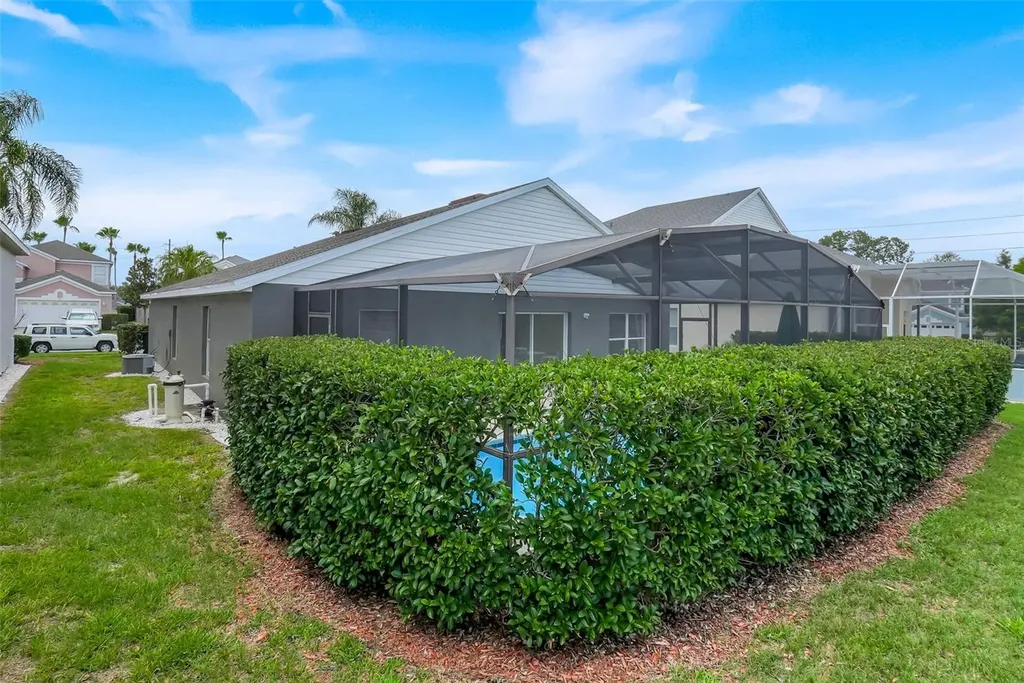 8055 King Palm Circle Kissimmee FL 34747