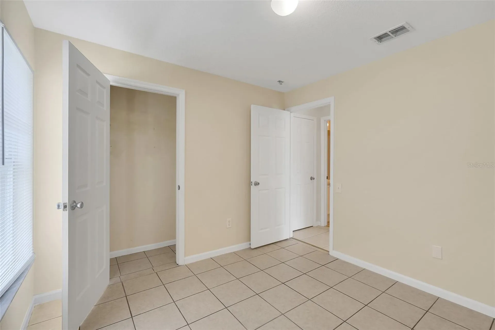 8055 King Palm Circle Kissimmee FL 34747