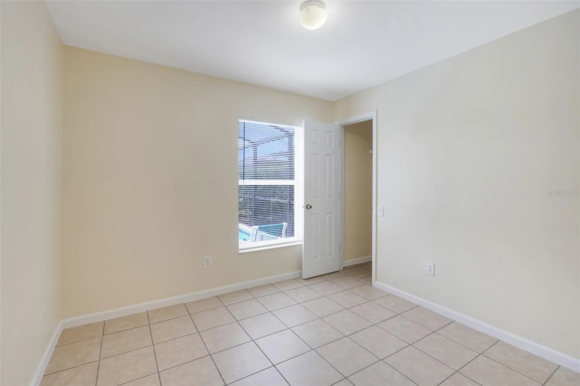 8055 King Palm Circle Kissimmee FL 34747