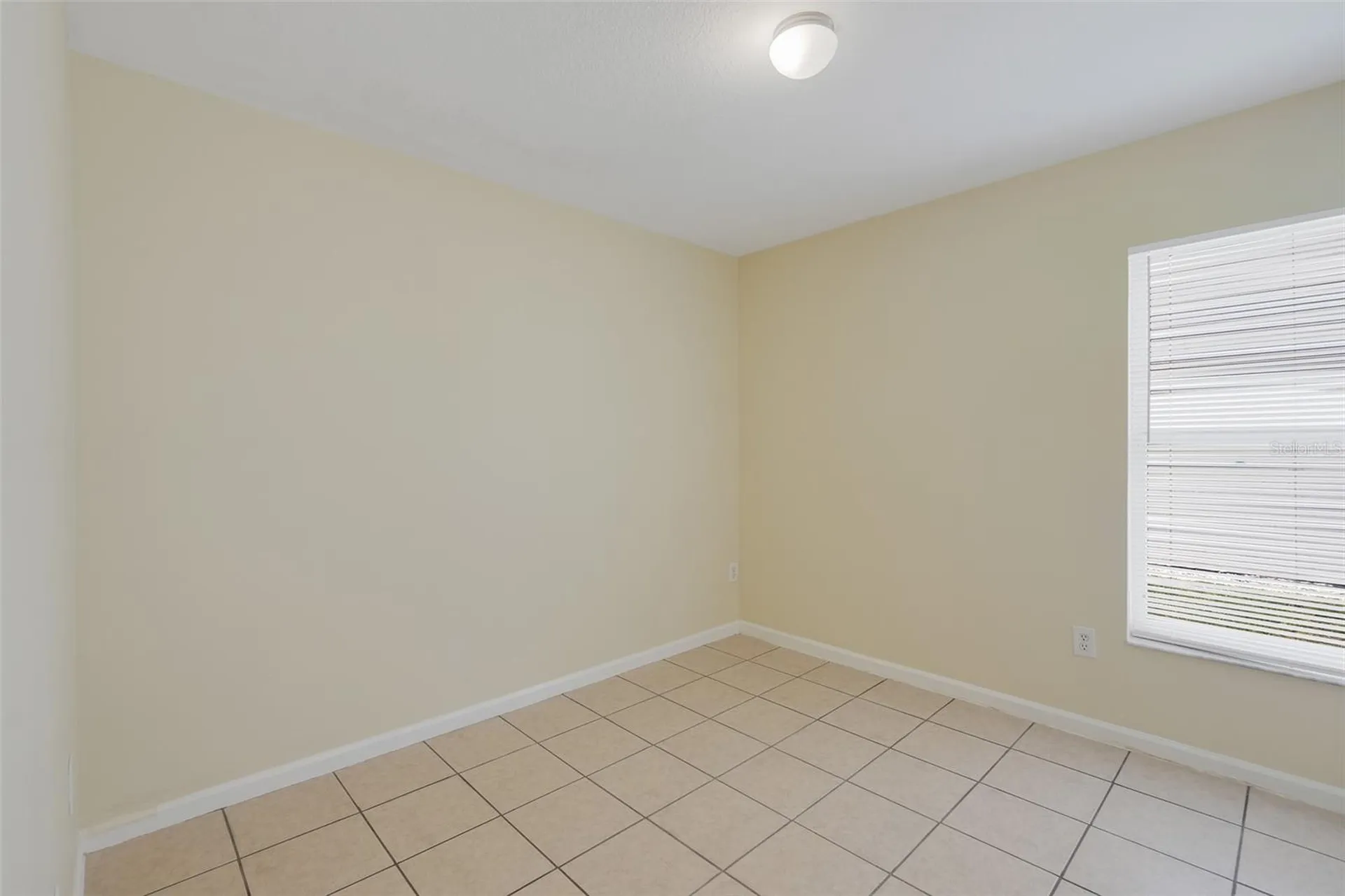 8055 King Palm Circle Kissimmee FL 34747