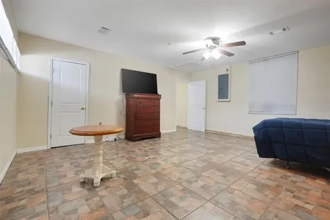 8055 King Palm Circle Kissimmee FL 34747