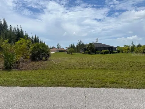 9243 Lingle Street Port Charlotte FL 33981