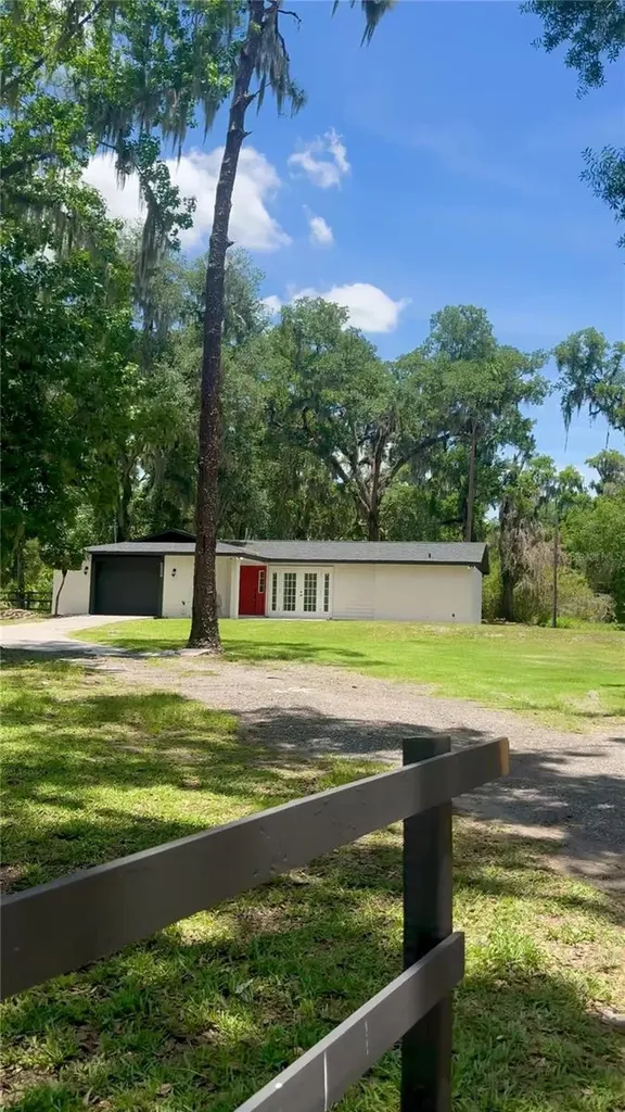 4405 Coconut Cove Place Valrico FL 33596