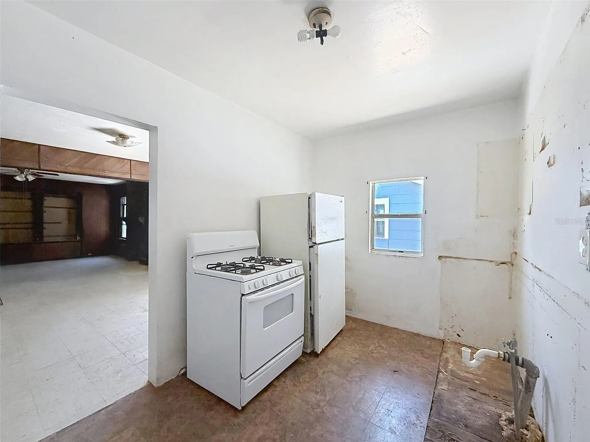 2436 10th Street S St Petersburg FL 33705