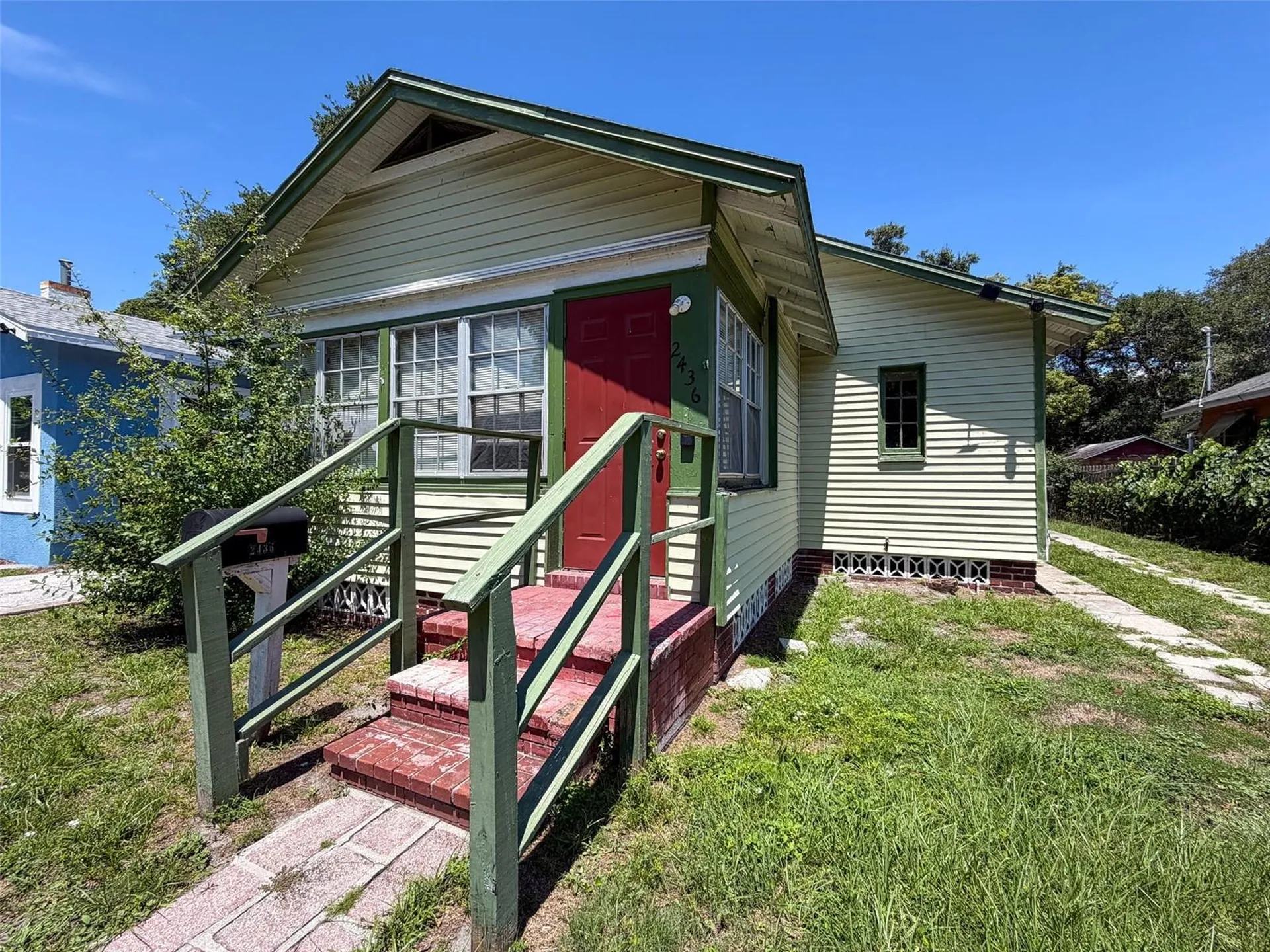 2436 10th Street S St Petersburg FL 33705