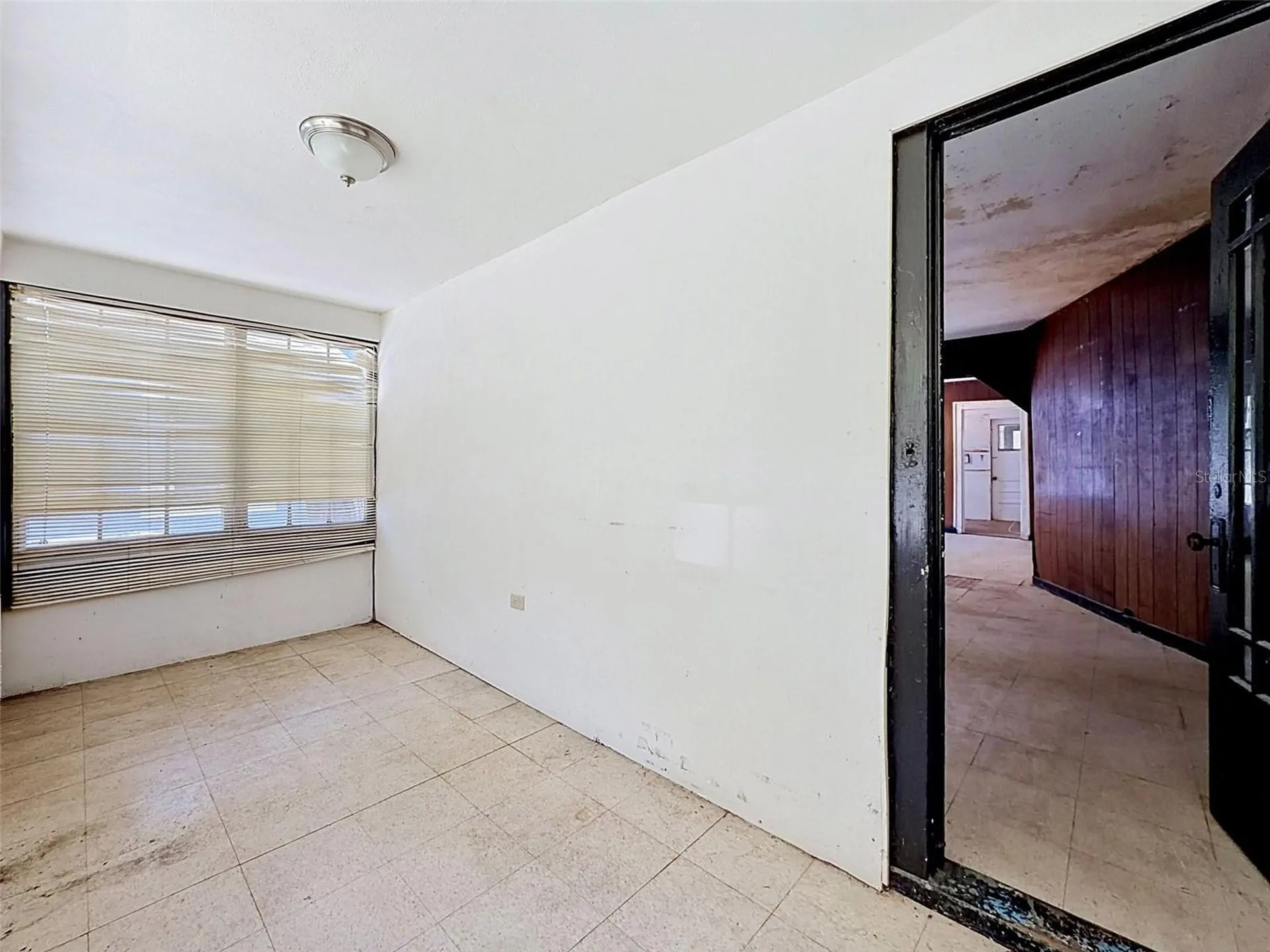 2436 10th Street S St Petersburg FL 33705