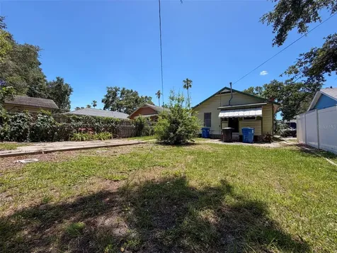 2436 10th Street S St Petersburg FL 33705