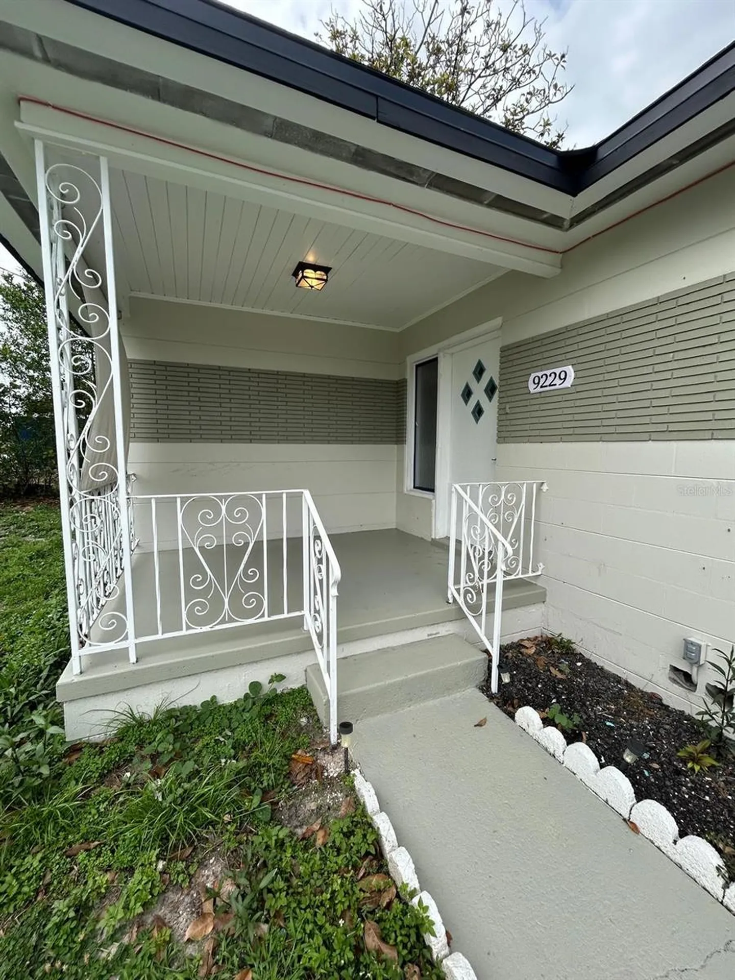 9229 Overlook Drive Tampa FL 33617