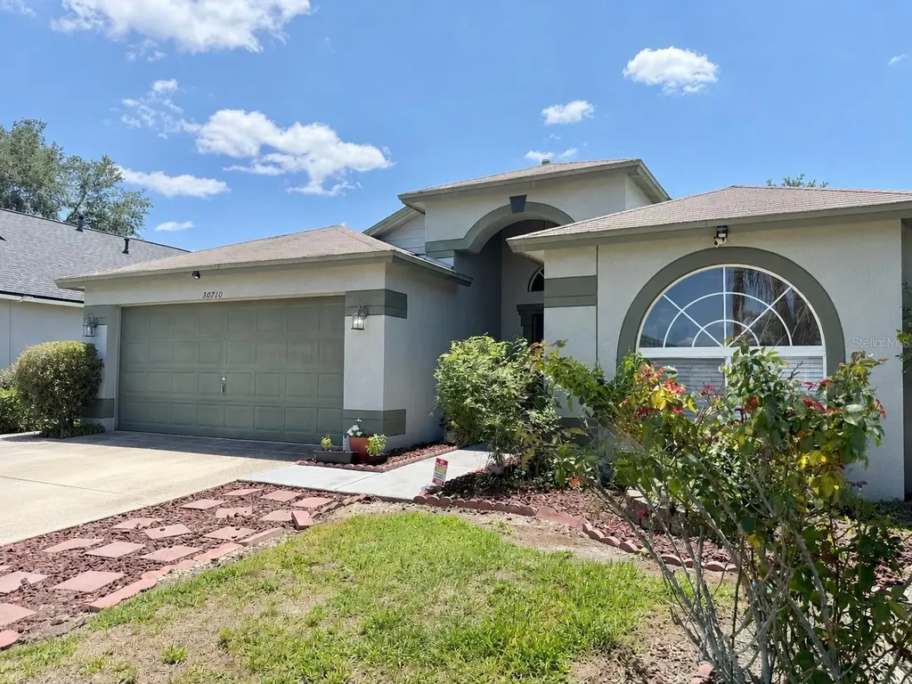 30710 Nickerson Loop Wesley Chapel FL 33543