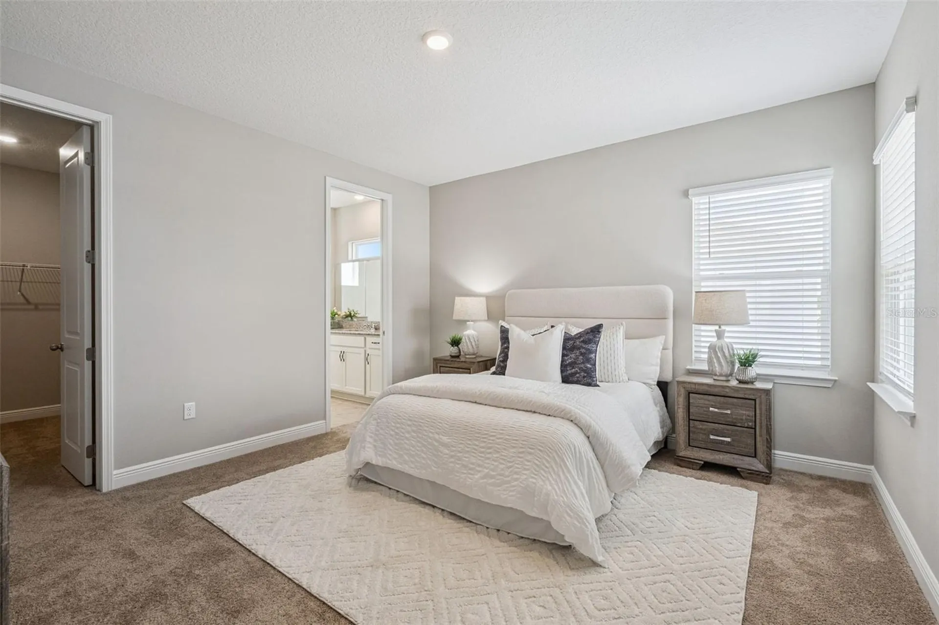 9841 Peebles Street Orlando FL 32827
