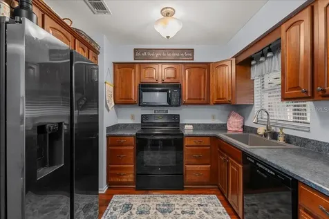 7816 Bitternut Court Orlando FL 32810