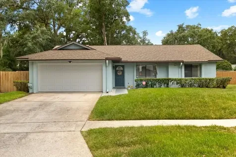 7816 Bitternut Court Orlando FL 32810