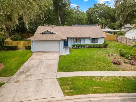 7816 Bitternut Court Orlando FL 32810