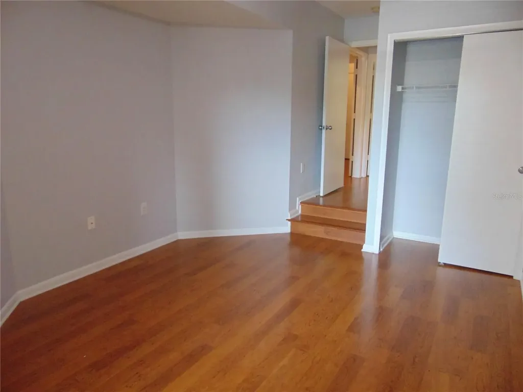 2401 W Horatio Street Tampa FL 33609