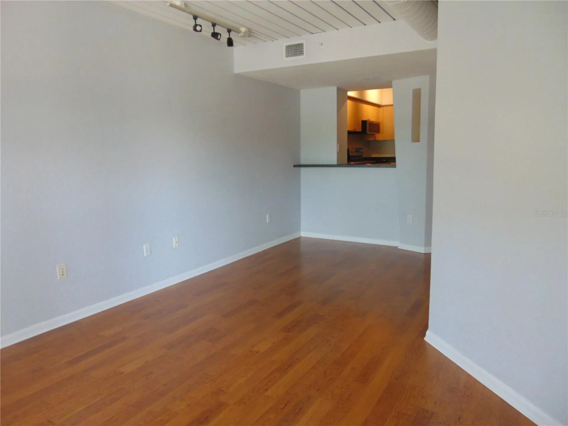 2401 W Horatio Street Tampa FL 33609