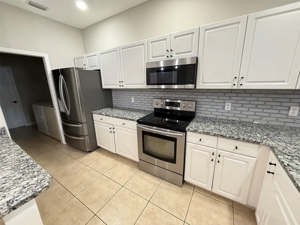 3421 Home Town Lane St Cloud FL 34769