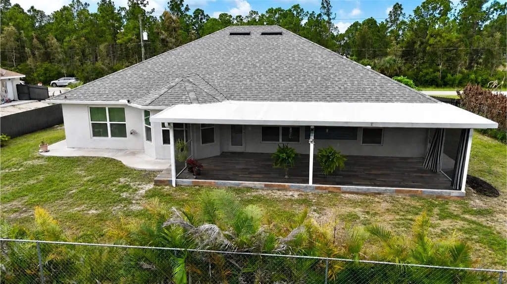 372 Rockland Street Lehigh Acres FL 33972