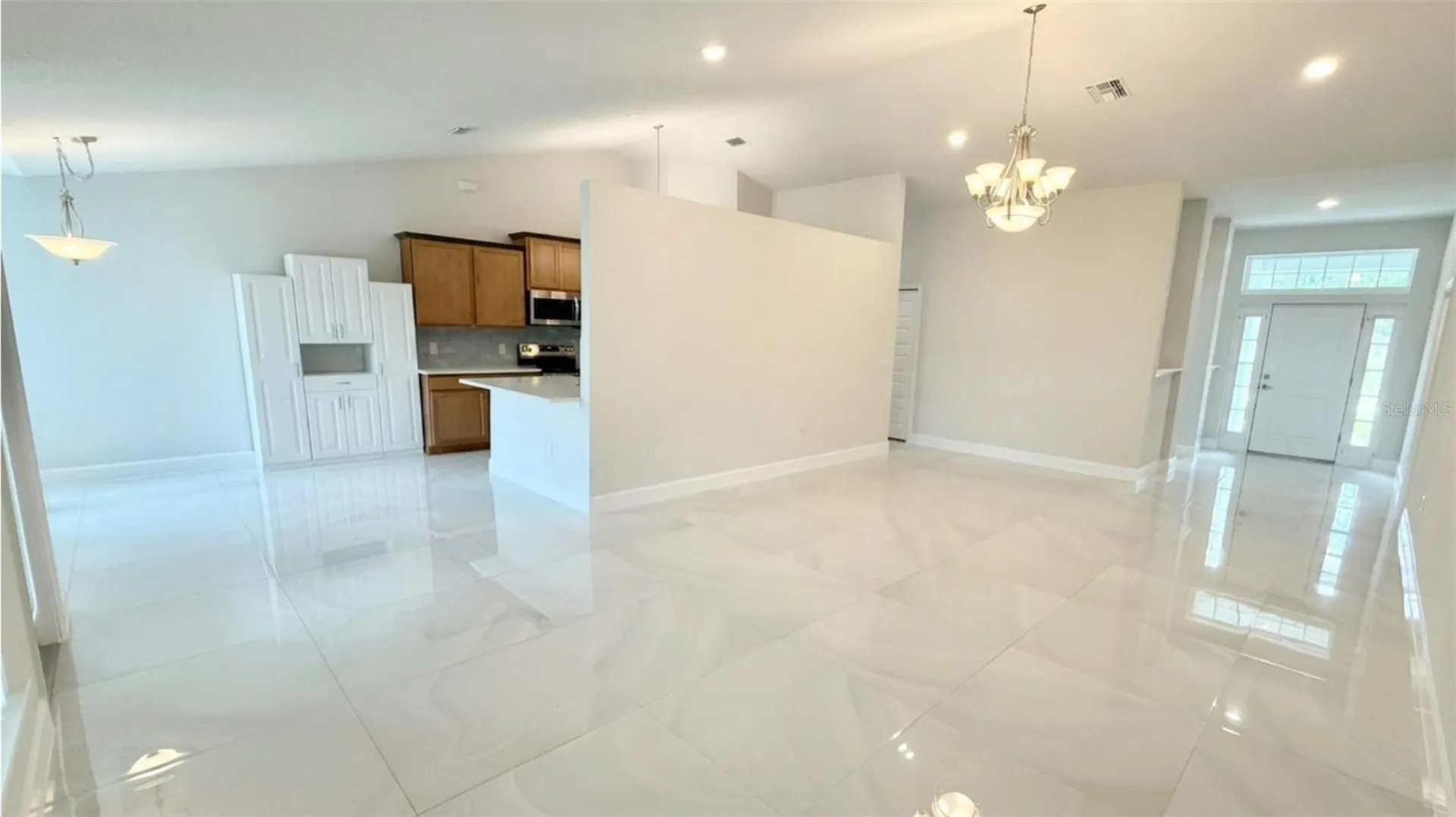 372 Rockland Street Lehigh Acres FL 33972