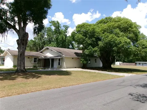 5714 19th Street Zephyrhills FL 33542