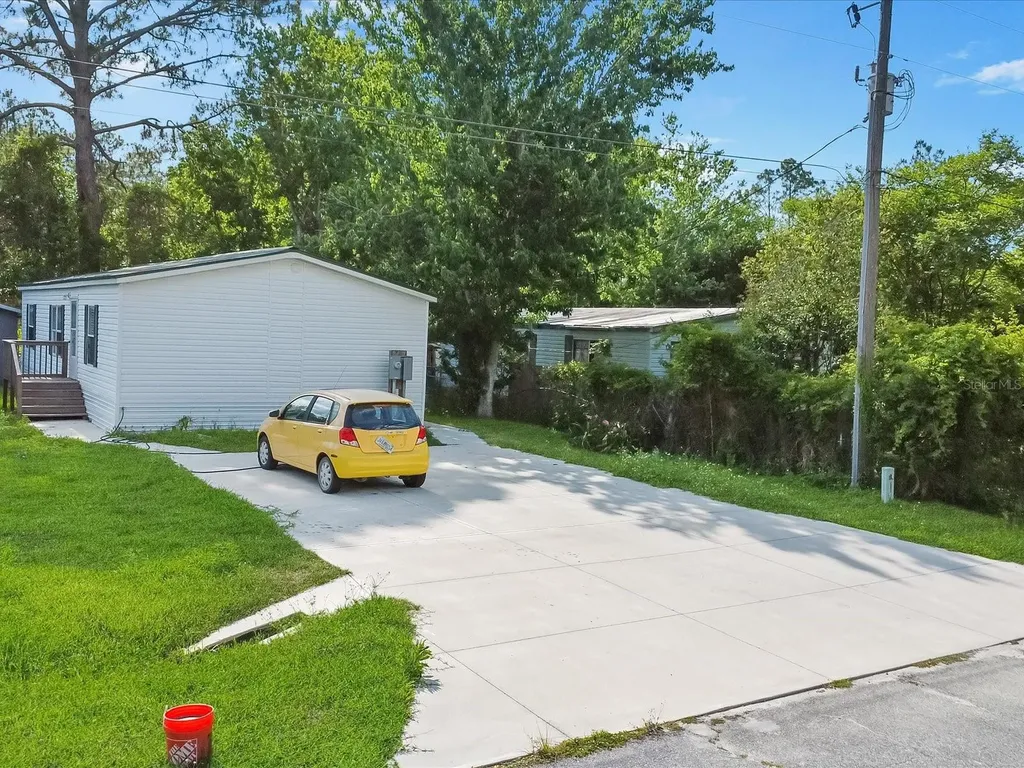 54735 Williams Street Astor FL 32102