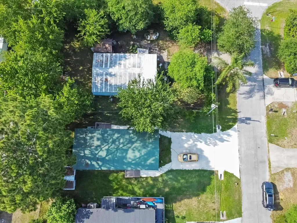 54735 Williams Street Astor FL 32102